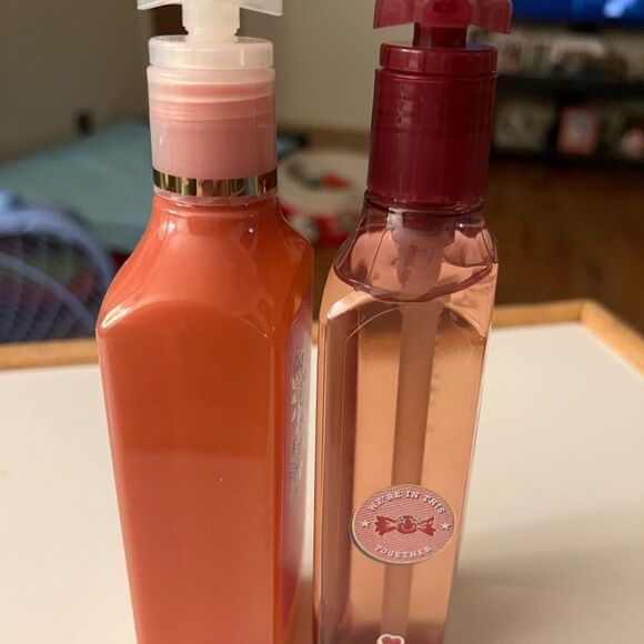 BBW Gel Hand Soap Bundle Brambleberry Harvest & Pink Gumball 8 oz - Picture 6 of 6